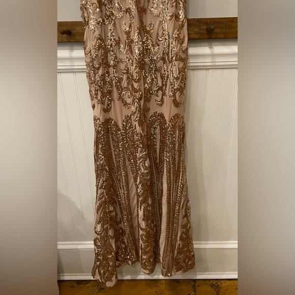 Rebecca Rose Gold Strapless Sequin Maxi Dress - Picture 7 of 10